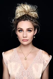 Clare Bowen