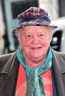 Dudley Sutton