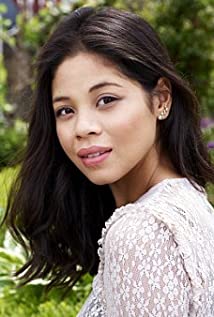 Eva Noblezada