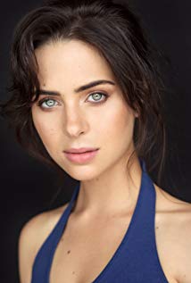 Holly Deveaux