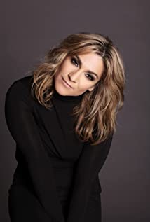 Shoshana Bean