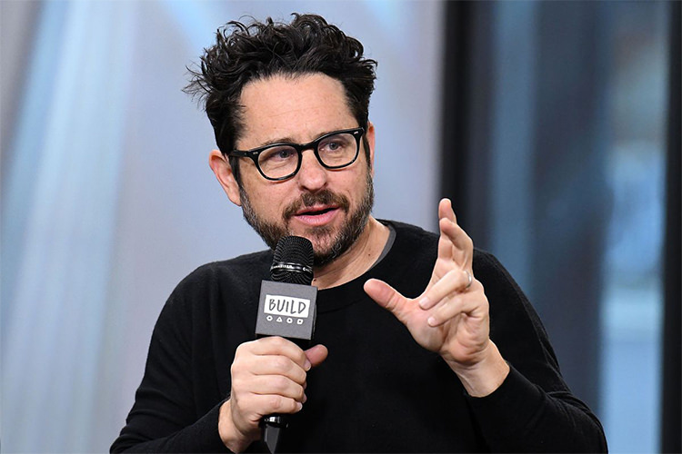 J J  Abrams