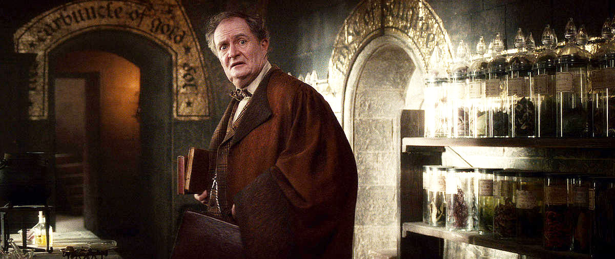 jim broadbent harry potter