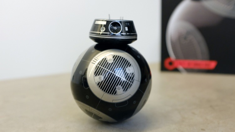 BB-9E in Star Wars: The Last Jedi