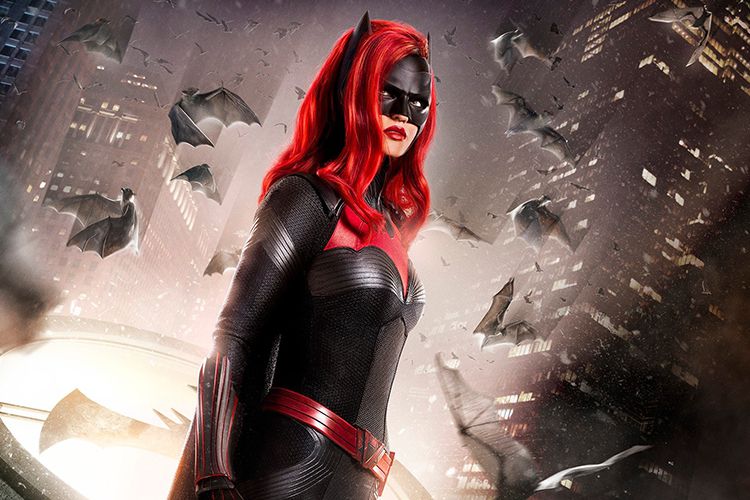 روبی رز از سریال Batwoman جدا شد؛ بازیگر بت وومن تغییر می کند